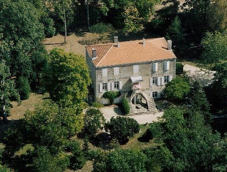 Bed and Breakfast Manoir Angle Blanzay-sur-Boutonne Zewnętrze zdjęcie